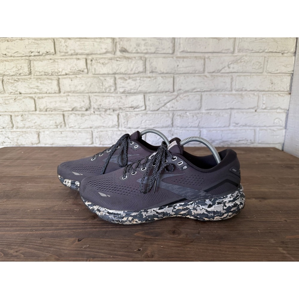 Brooks Ghost 15 Men Running Shoes Gray Lightweight Cushioned Size 9